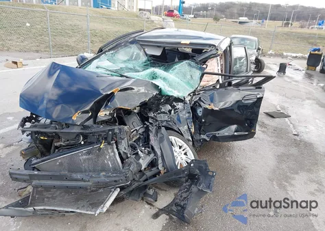 2010 Honda Fit Sport z USA, uszkodzony, nr VIN JHMGE8H42AC039970